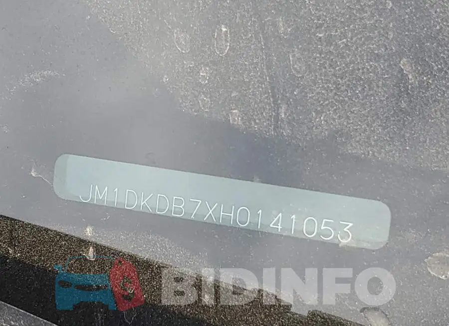 JM1DKDB7XH0141053 Photo# 13