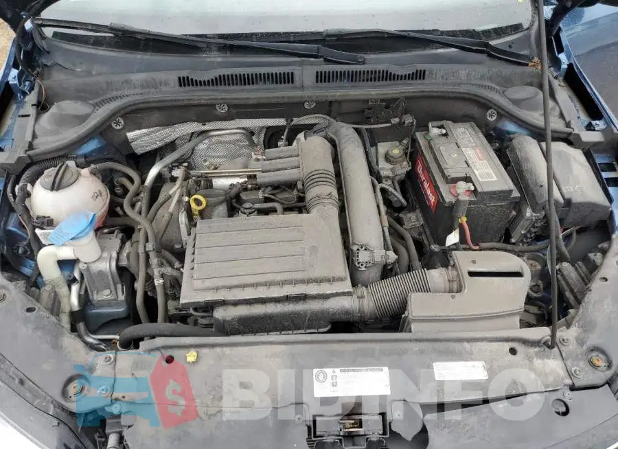 3VW2B7AJ1HM213807 Photo# 11