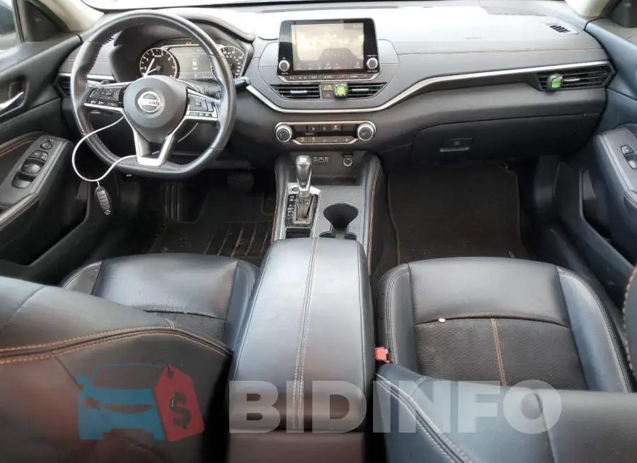 1N4BL4CV3LC209952 Photo# 8