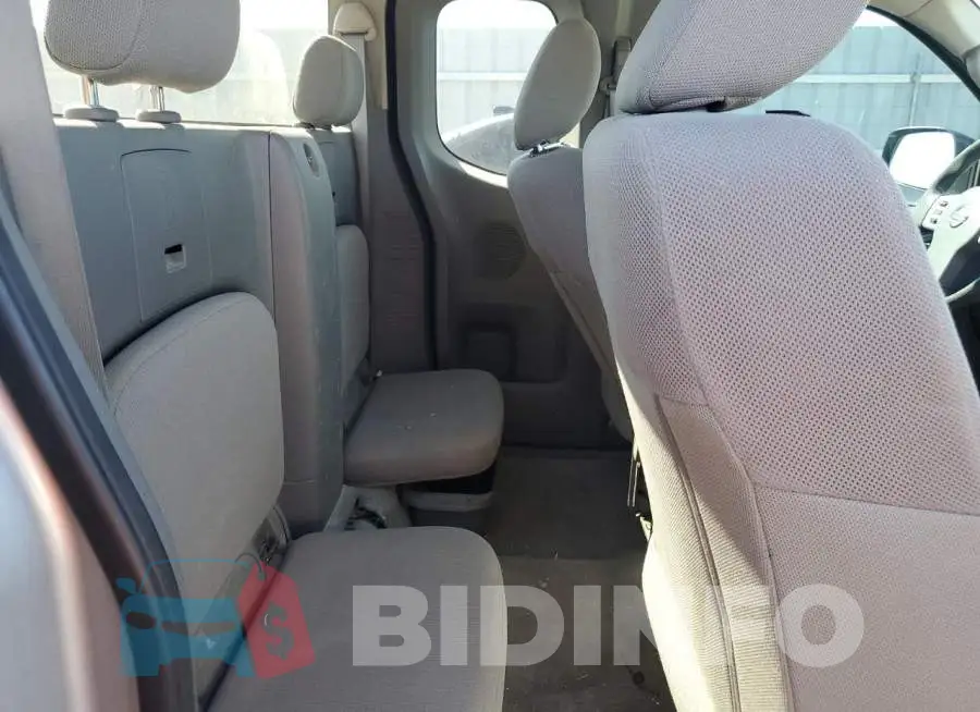 1N6BD0CT3HN703834 Photo# 10