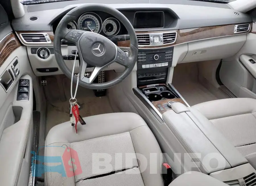 WDDHF8JBXGB171262 Photo# 8