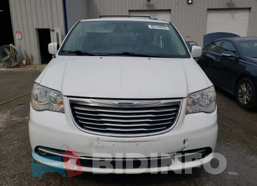 2C4RC1BG8GR282189 Photo# 5