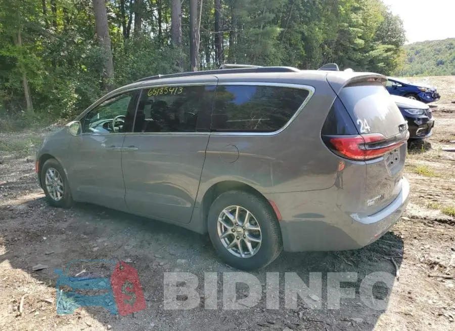 2C4RC1FGXNR121835 Photo# 2