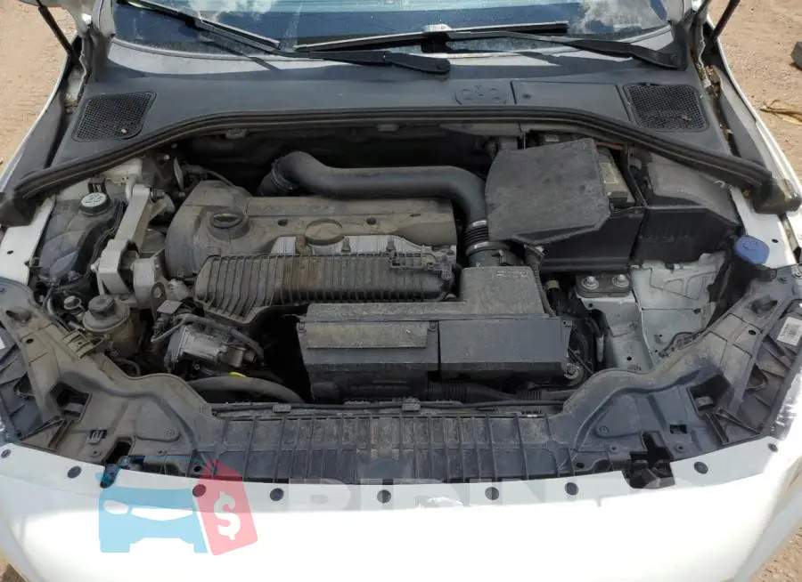 YV1612TB7F1305251 Photo# 11