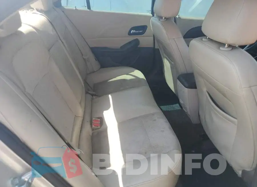 1G11D5SL2FF301655 Photo# 10