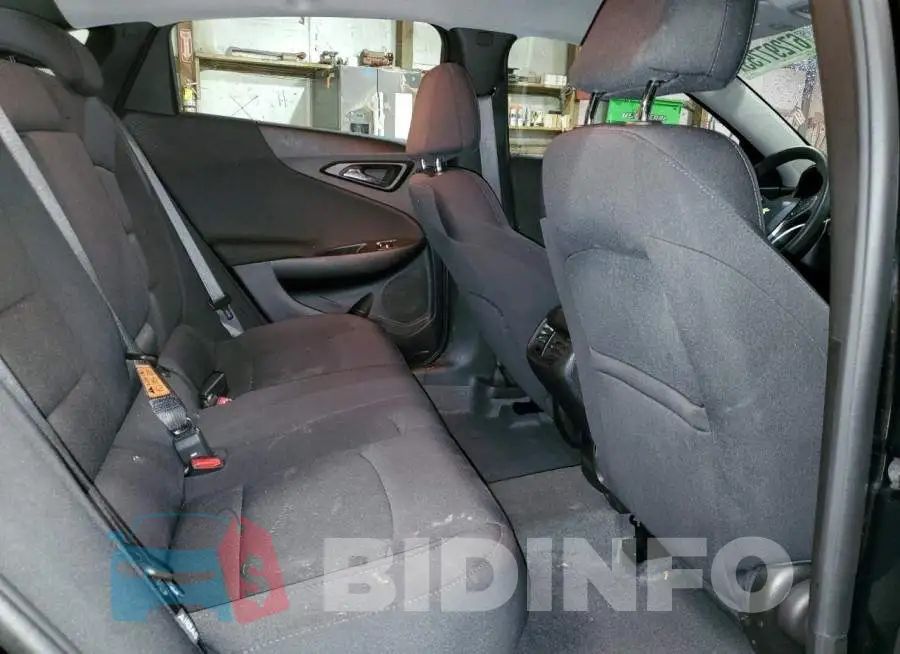 1G1ZD5ST2NF160698 Photo# 10