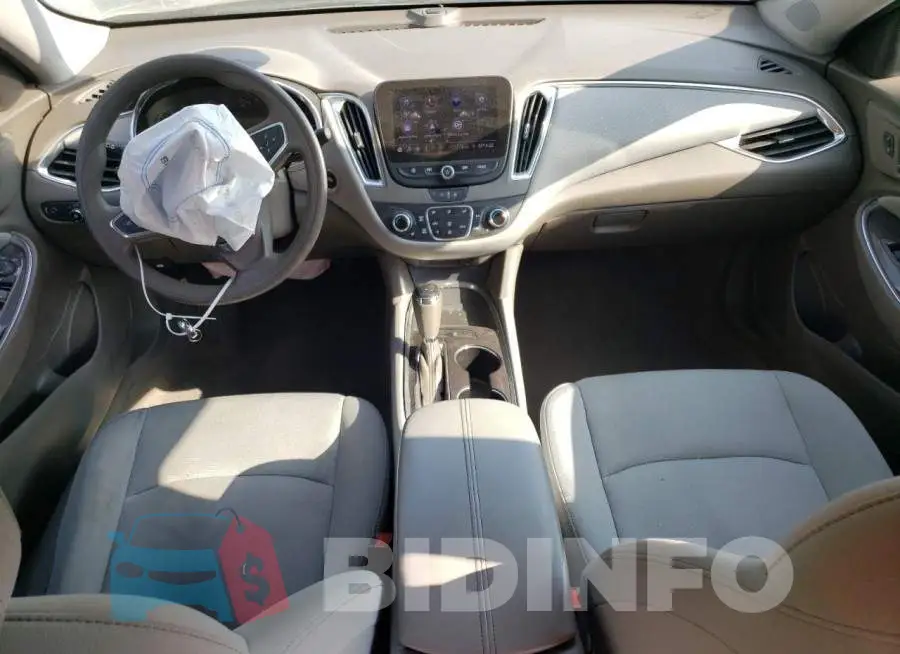 1G1ZD5ST4LF125383 Photo# 8