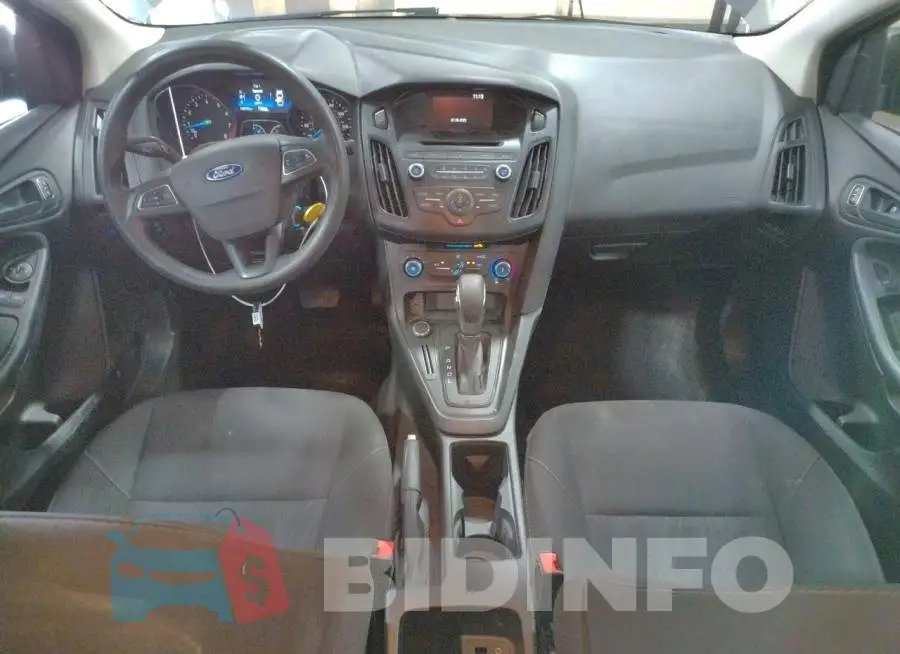 1FADP3E22GL395533 Photo# 8