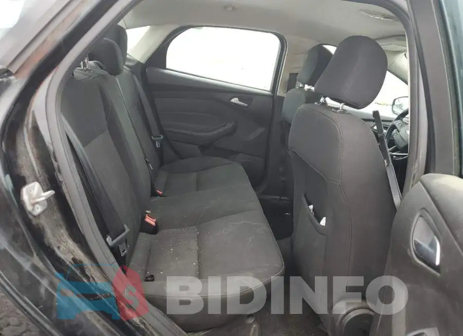 1FADP3F20FL355626 Photo# 10