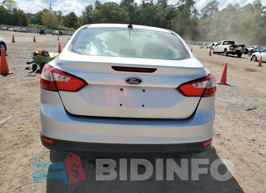 1FADP3F28EL403257 Photo# 6