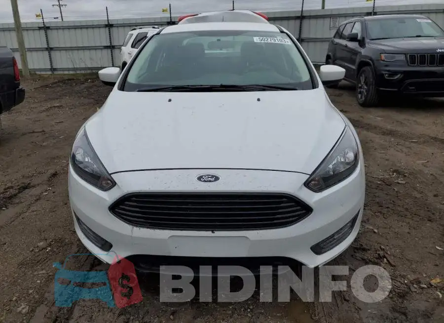 1FADP3FE7JL302165 Photo# 5