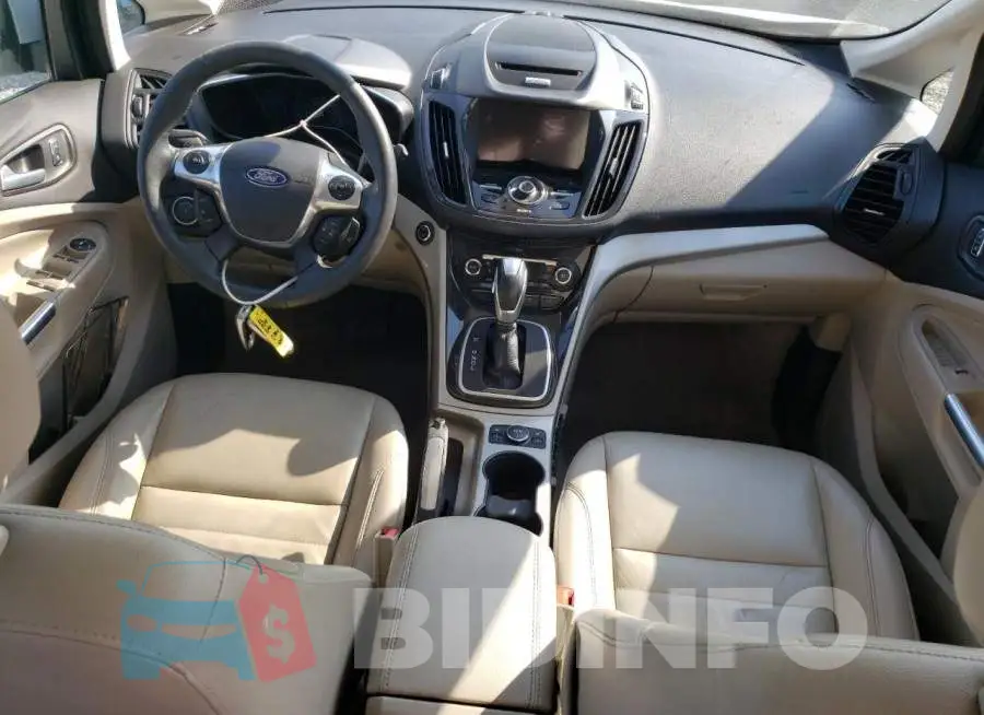 1FADP5CU7GL100281 Photo# 8