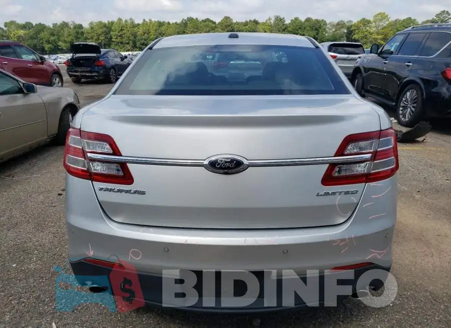 1FAHP2F86JG129477 Photo# 6