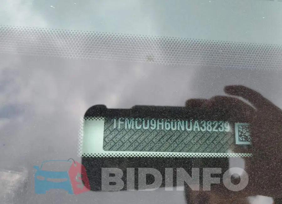 1FMCU9H60NUA38239 Photo# 13