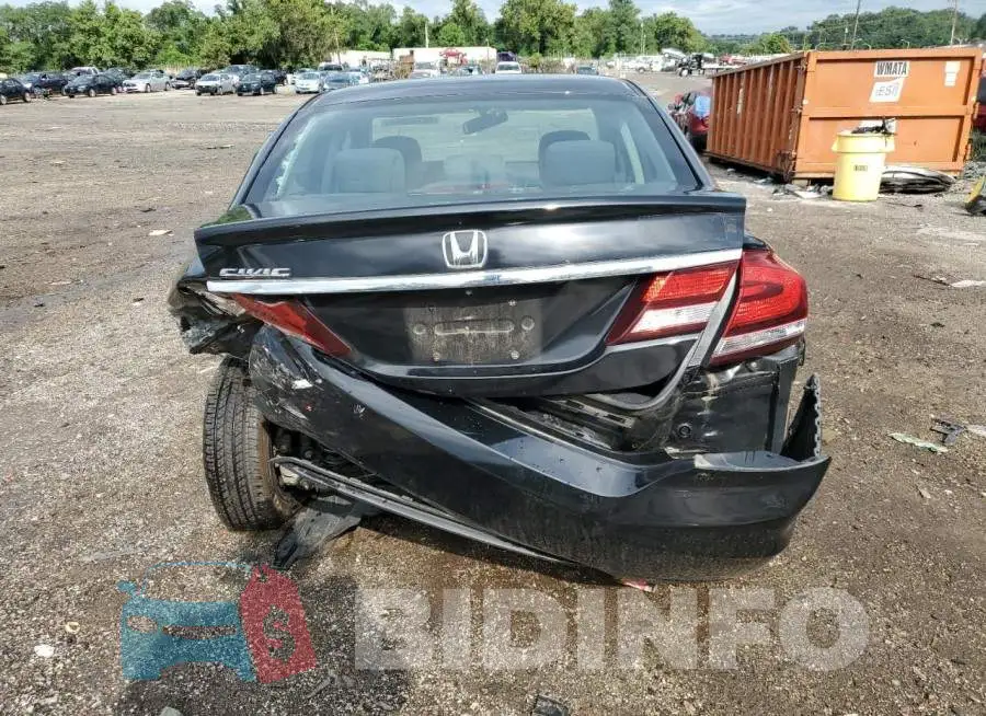 19XFB2F85EE082903 Photo# 6