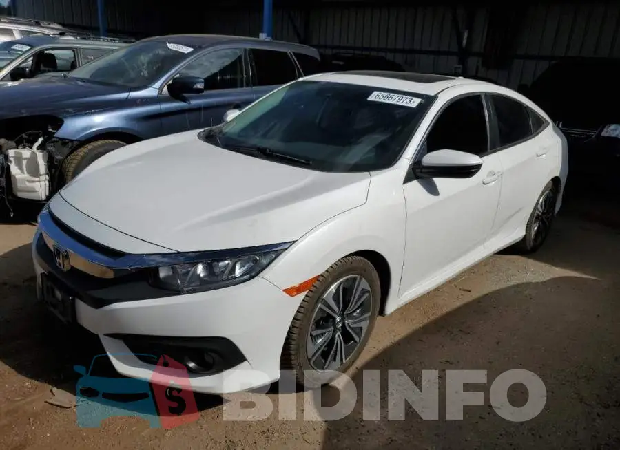 19XFC1F42HE013319 Photo# 1