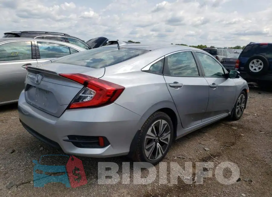 19XFC1F75HE015740 Photo# 3
