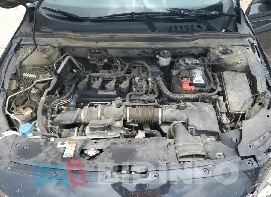 1HGCV1F32JA225622 Photo# 11