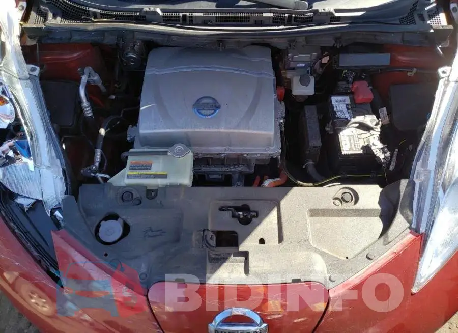 1N4AZ0CP2EC340183 Photo# 11