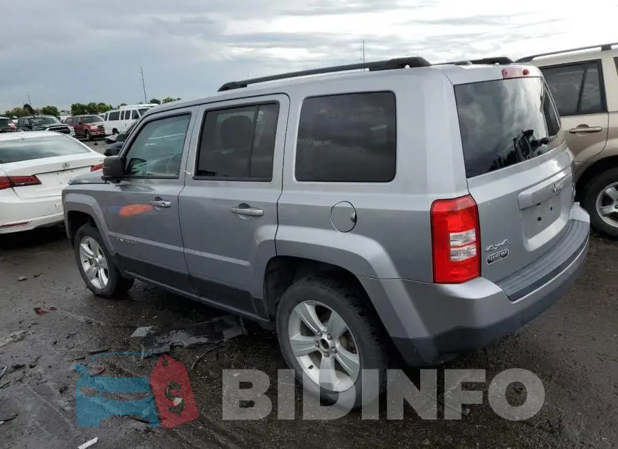 1C4NJRFB4ED796252 Photo# 2