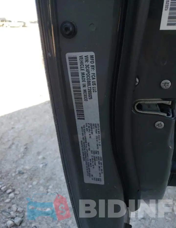 3C4PDCGB8LT265025 Photo# 14