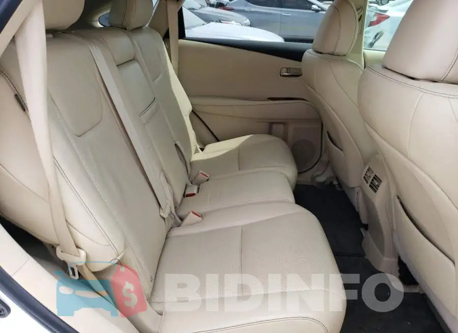 2T2BK1BA8FC318151 Photo# 10