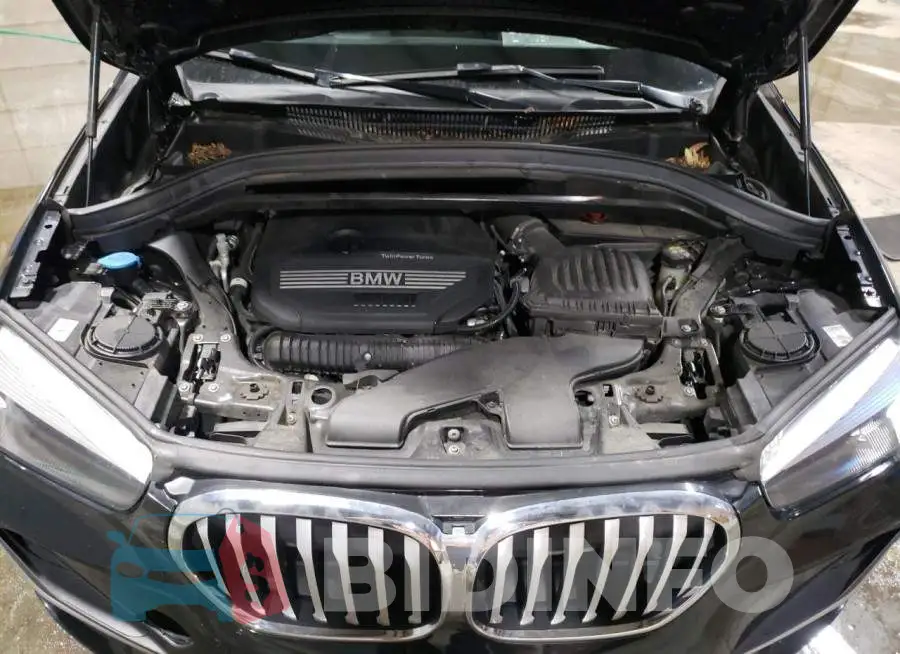WBXJG7C08M5T70421 Photo# 12