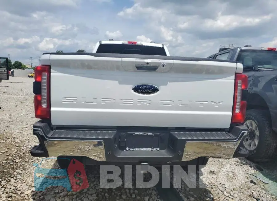 1FT8W3BM3PEC76494 Photo# 6