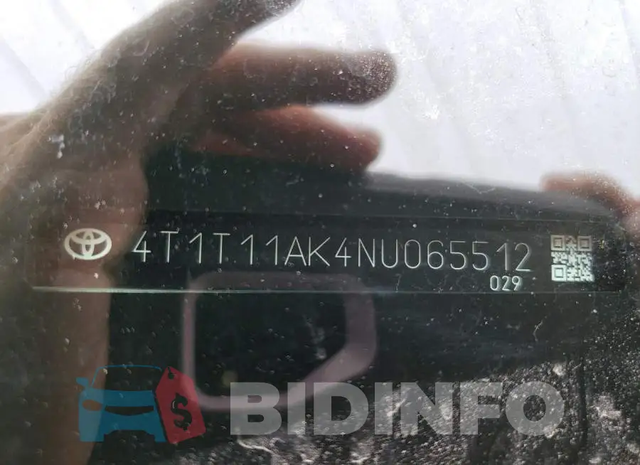 4T1T11AK4NU065512 Photo# 12