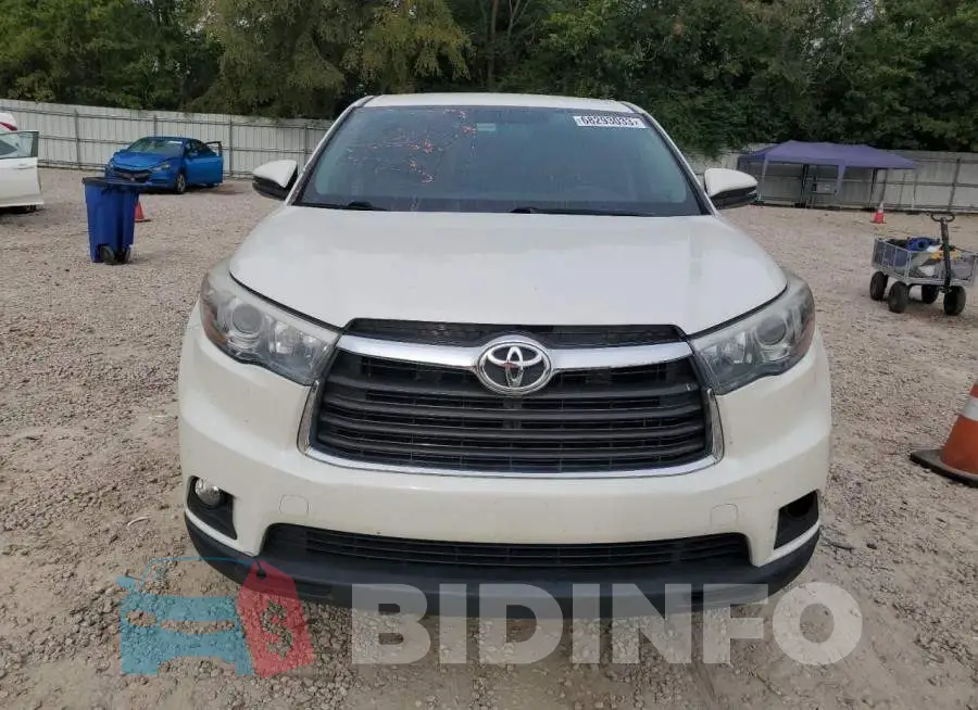 5TDZKRFH8FS108682 Photo# 5