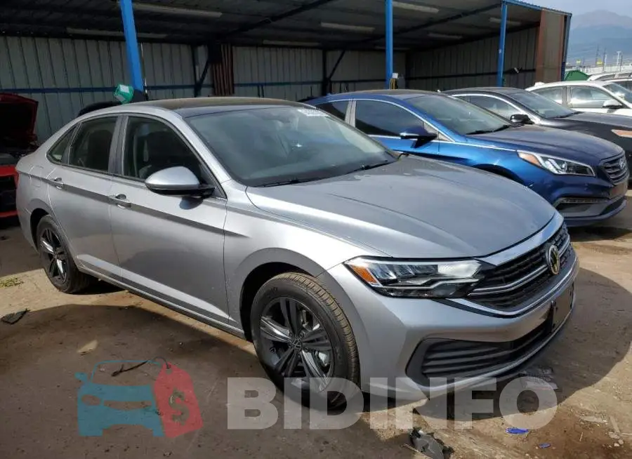 3VW7M7BU3NM023799 Photo# 4
