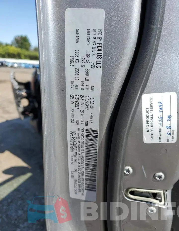 3C4NJDDB7LT177304 Photo# 14