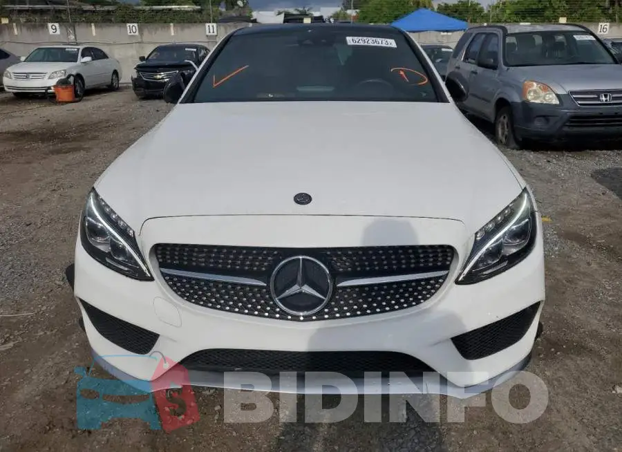 55SWF6EB2GU127719 Photo# 5