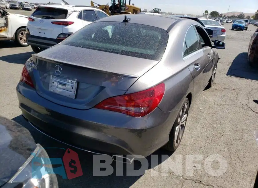 WDDSJ4EB4FN255825 Photo# 3