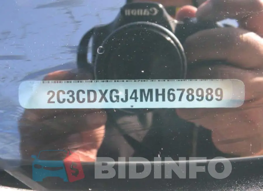 2C3CDXGJ4MH678989 Photo# 10