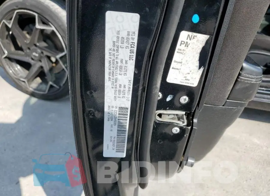 2C3CDXJG6HH563894 Photo# 13