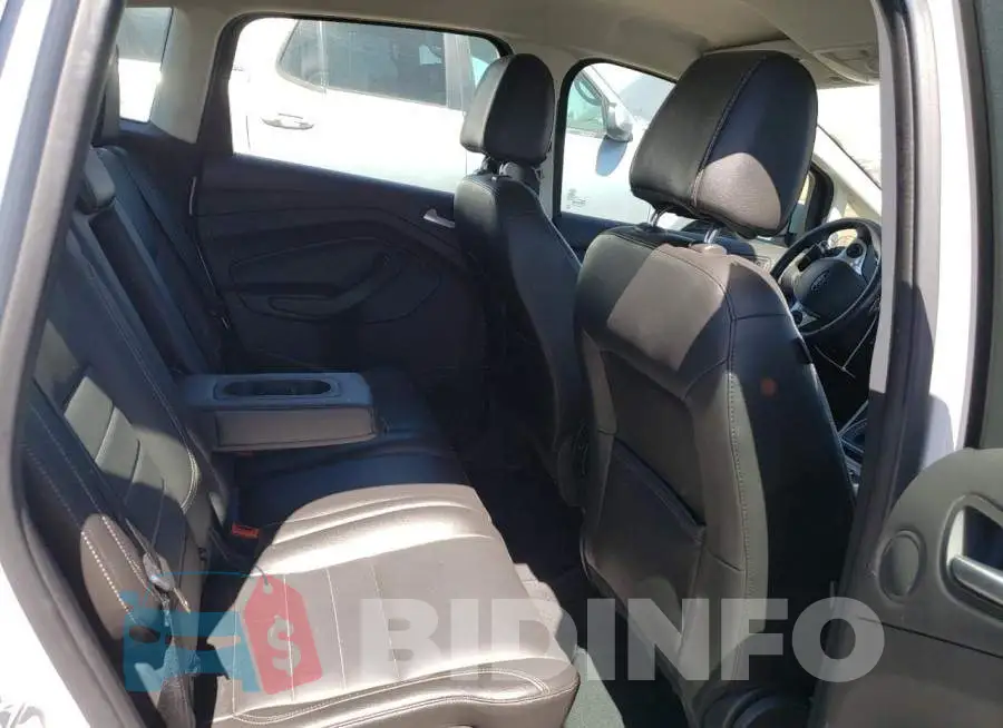 1FADP5CU0FL102775 Photo# 10