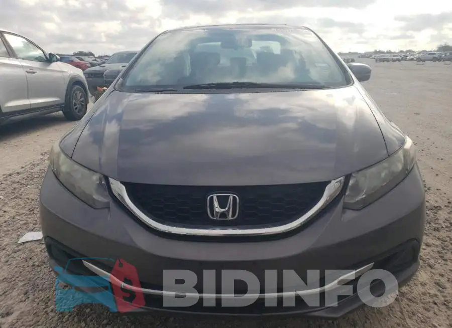19XFB2F84FE012181 Photo# 5
