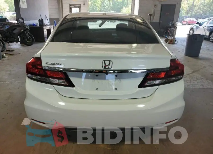 19XFB2F97FE047984 Photo# 6