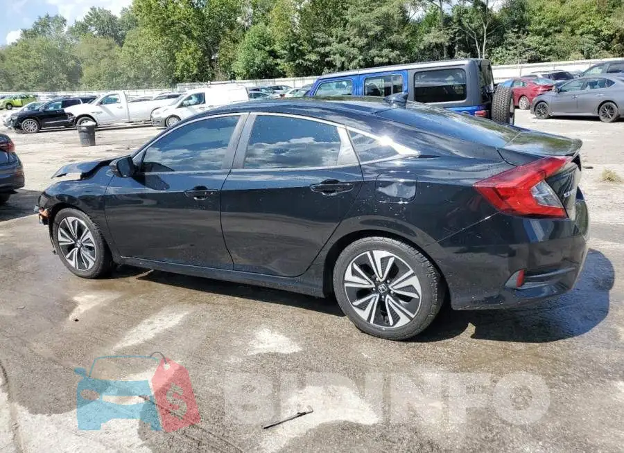 19XFC1F35HE011992 Photo# 2
