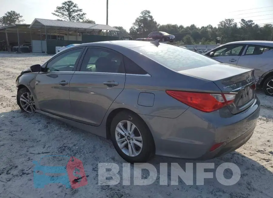 5NPEB4AC4EH827400 Photo# 2