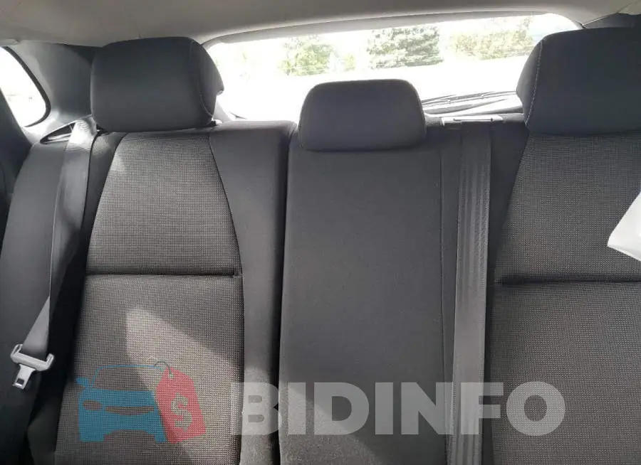 3MVDMBBL8LM109914 Photo# 10