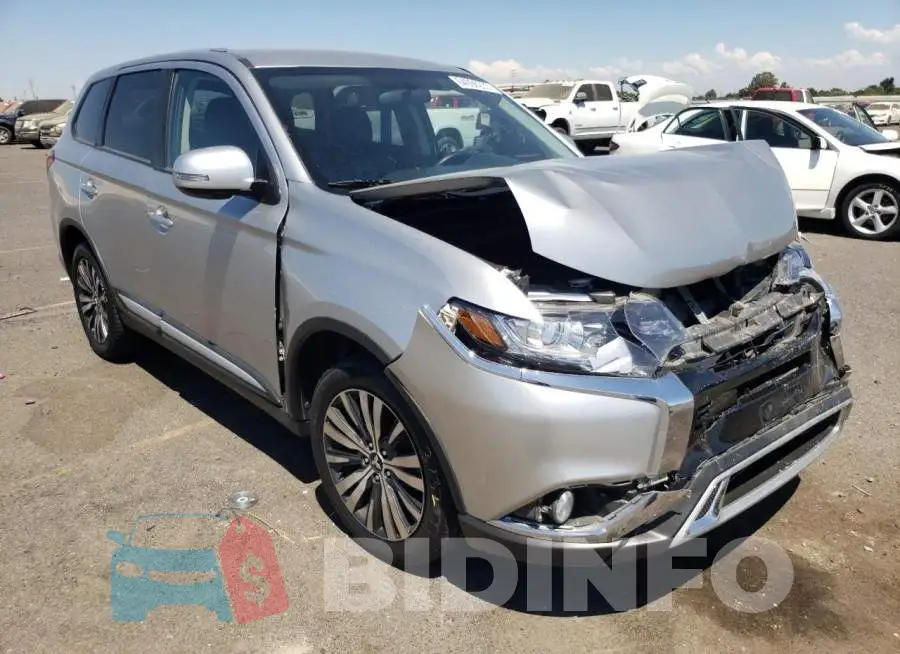 JA4AD3A34KZ024863 Photo# 4
