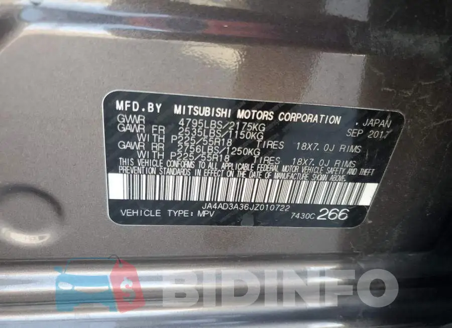 JA4AD3A36JZ010722 Photo# 12