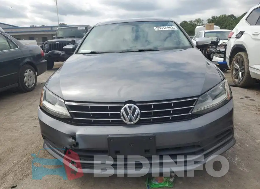 3VW2B7AJ0JM236386 Photo# 5