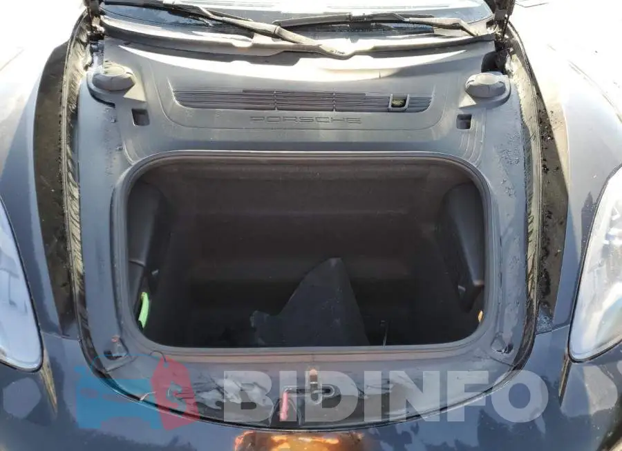 WP0AB2A81JK278930 Photo# 11