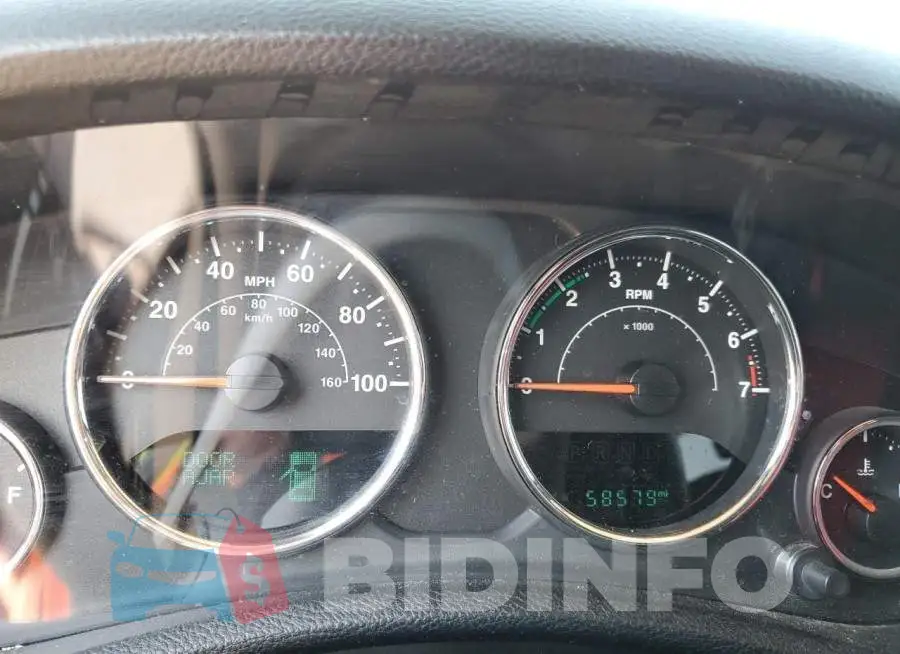 1C4BJWEG7HL685638 Photo# 9