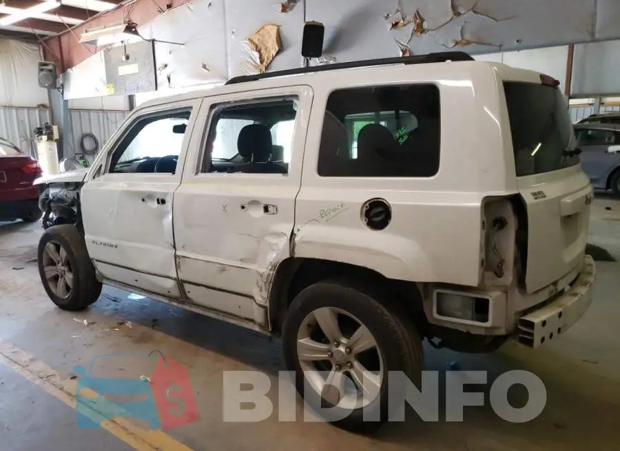 1C4NJPFB5HD183372 Photo# 2