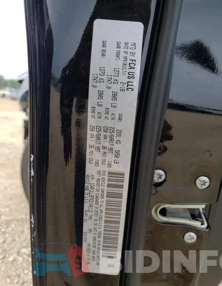 1C4PJLLB7KD146112 Photo# 13