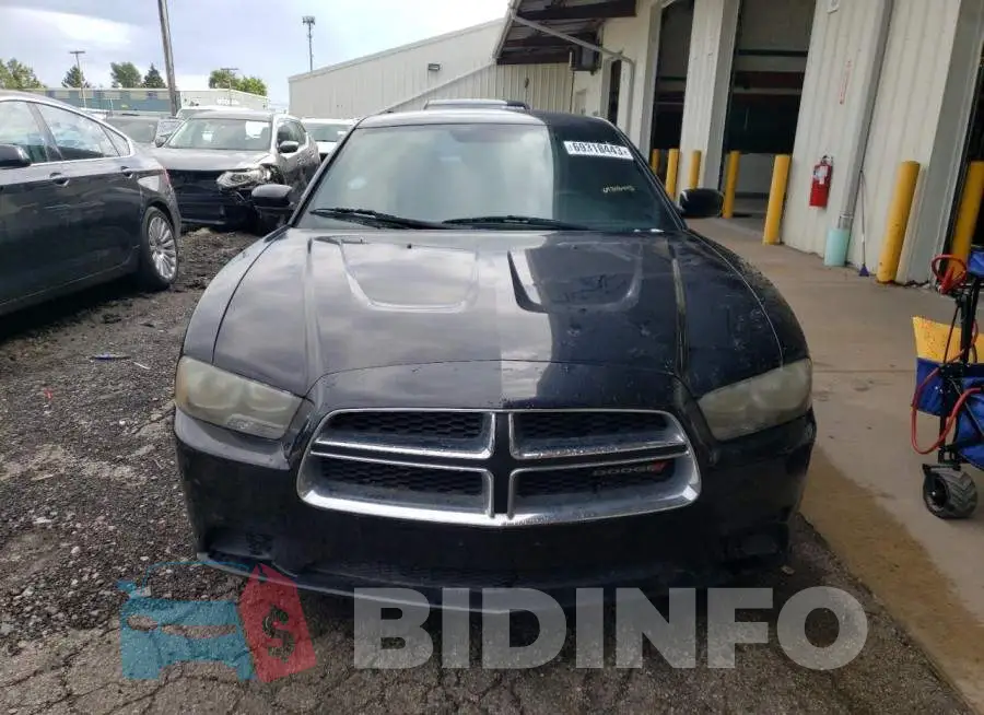 2C3CDXBGXEH350022 Photo# 5
